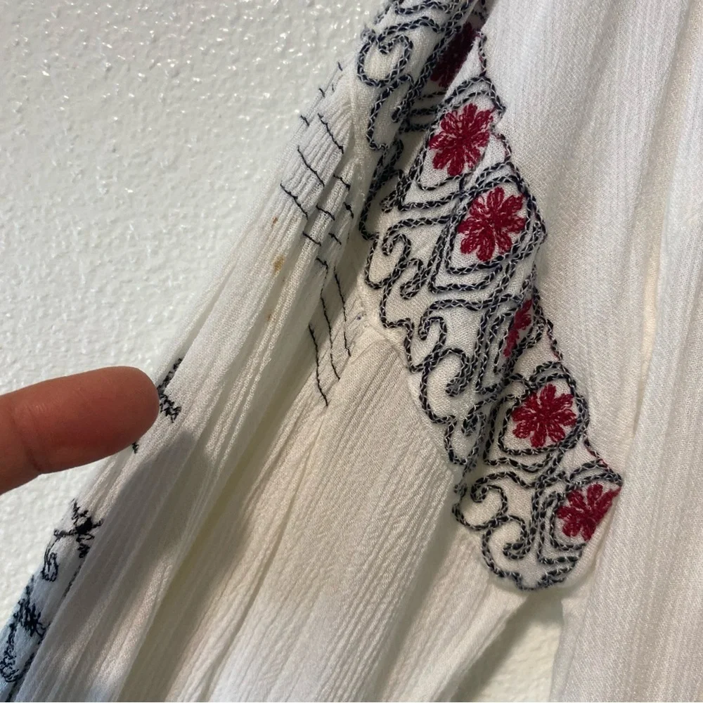 Free People Embroidered Boho Blouse - Picture 6 of 11